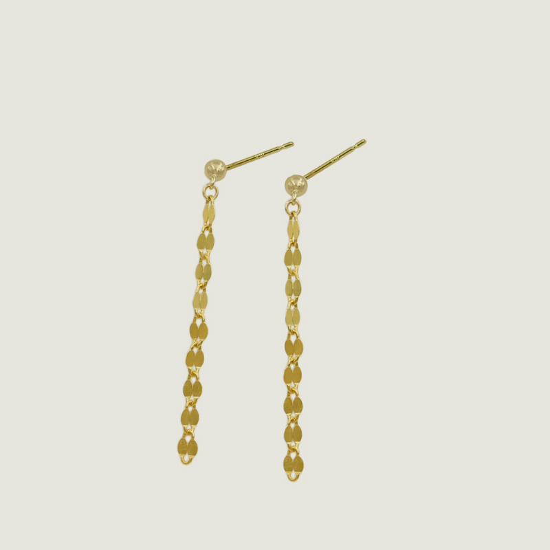ピアス